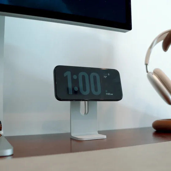 iPhone Studio Stand