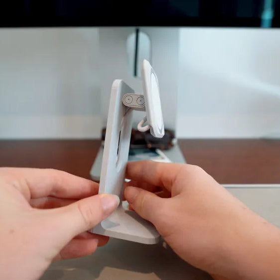 iPhone Studio Stand