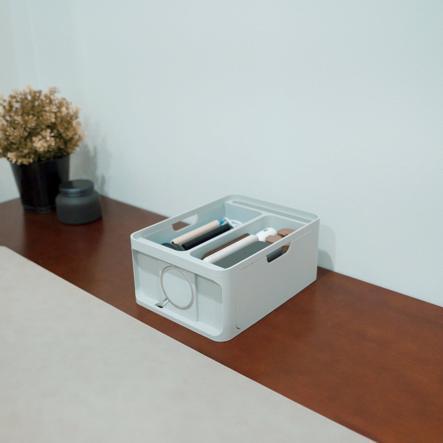 Studio Display Standby Mode + Storage Base